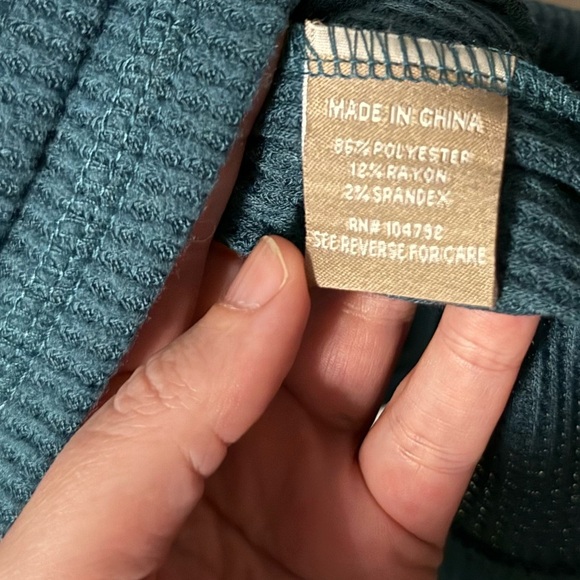 Teal Waffle Knit Long Sleeve Top - Picture 5 of 6